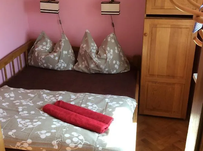 Next Metro (adults Only) شقة وارسو